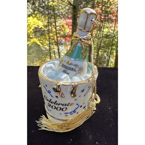 Vtg Lenox Christmas Ornament Celebrate 2000 Korbel Champagne 3.25” Mint-S73 - Picture 1 of 7